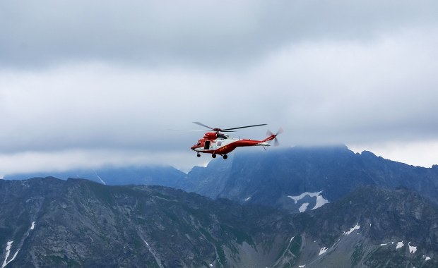 Tragiczny wypadek w Tatrach. Turysta spadł w rejonie Starorobociańskiego Wierchu
