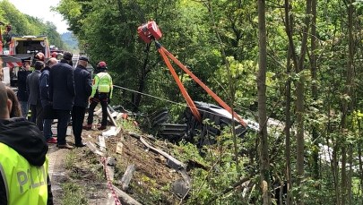 Tragiczny wypadek we Włoszech. Autokar spadł ze skarpy