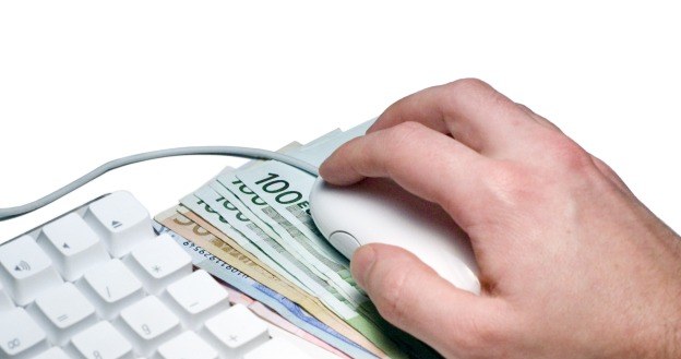 transakcje finansowe online to jedno z głównych zagrożeń związanych z korzystaniem z internetu /stock.xchng
