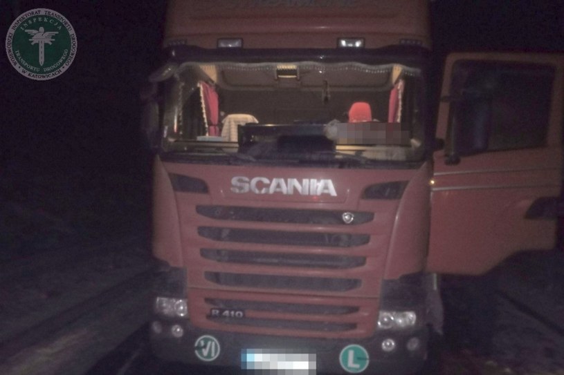 Transport 25 ton saletry zatrzymany został na przejściu granicznym w Cieszynie przez inspektorów ITD /Informacja prasowa