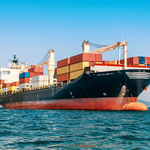 Transport w pandemii, czyli kolejki statków, brak kontenerów i kontenerowców