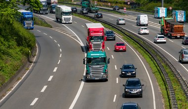 Transport w UE w 2022 r. – puste przejazdy i brak kierowców