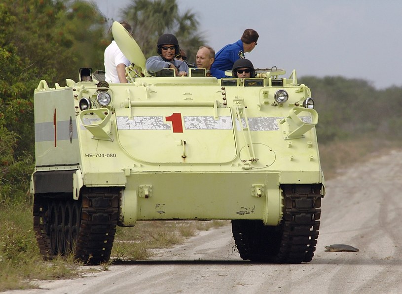 Transporter M113 był dostosowywany do potrzeb armii Singapuru przez Automotive Engineering /AFP