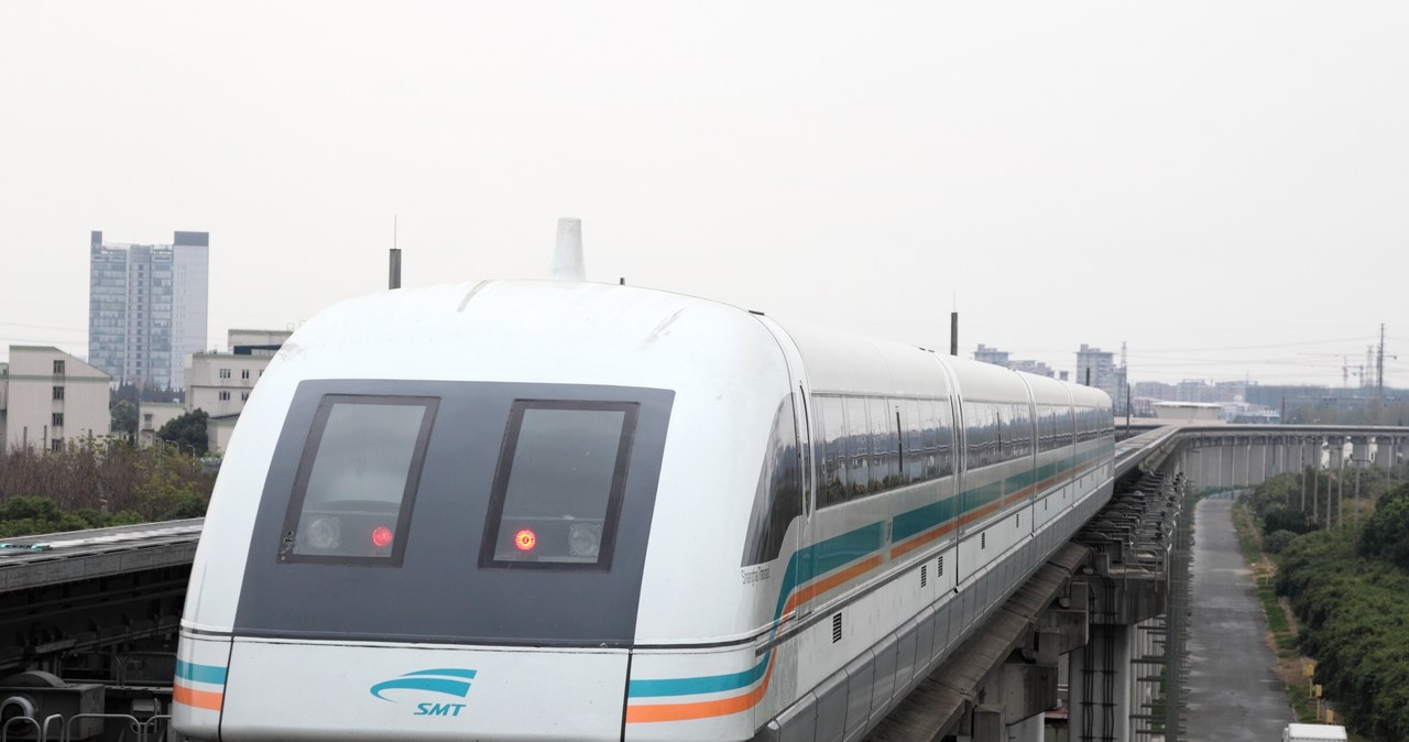 Transrapid Szanghaj (Maglev Seimens-Thyssenkrupp) /123RF/PICSEL