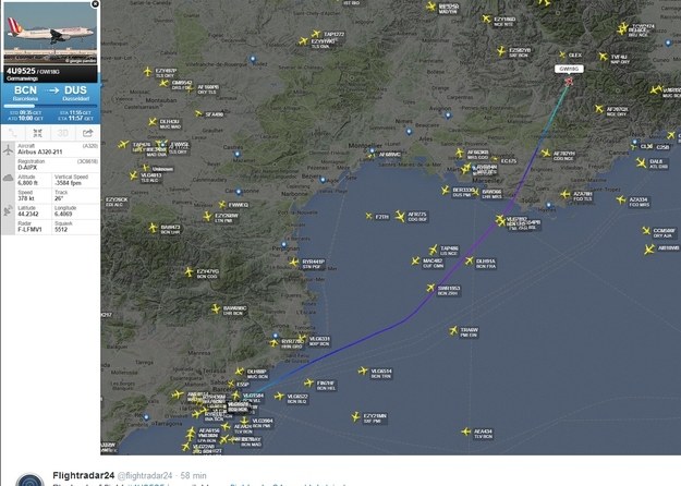 Trasa feralnego lotu do momentu katastrofy, fot. https://twitter.com/flightradar24 /