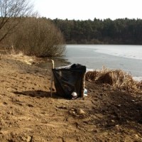 Prowizoryczne śmietniki nad Jeziorem Długim i w Lesie Miejskim w Olsztynie