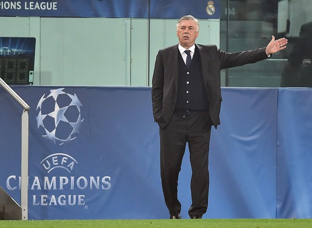 Trener Realu Madryt Carlo Ancelotti w czasie meczu z Juventusem Turyn /ALESSANDRO DI MARCO  /PAP/EPA