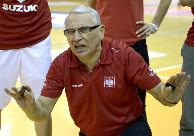 Trener reprezentacji Polski koszykarek Teodor Mołłow /Fot. Darek Delmanowicz /PAP