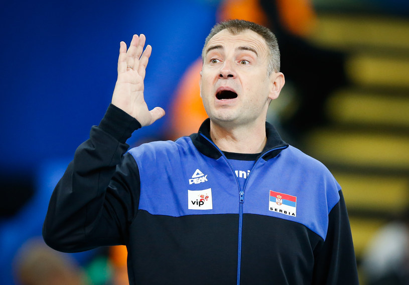 Trener reprezentacji Serbii siatkarzy Nikola Grbić /www.fivb.org