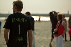 Trening Nordic Walking na plaży w Gdyni