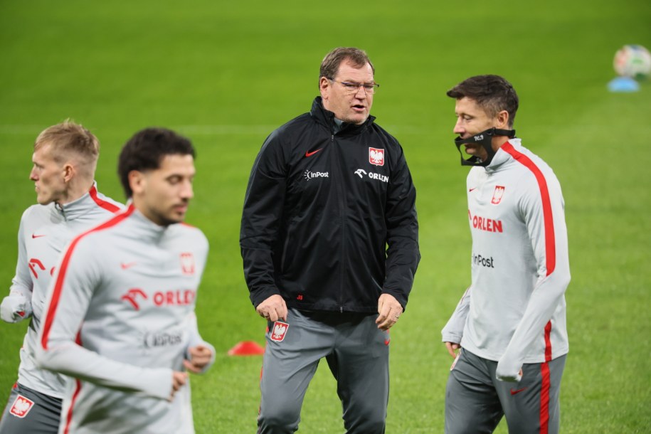 Trening Polaków przed meczem ze Szwecją /PAP/Leszek Szymański /PAP/EPA