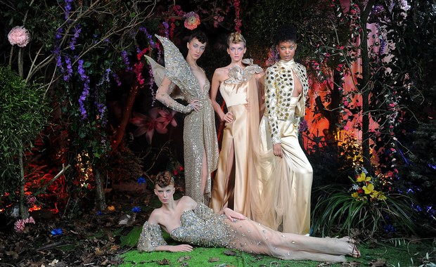 "Triumf Kwiatów" w Paryżu! Polska moda podbija Francję