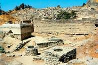 Troja, wykopaliska: starożytne fortyfikacje /Encyklopedia Internautica