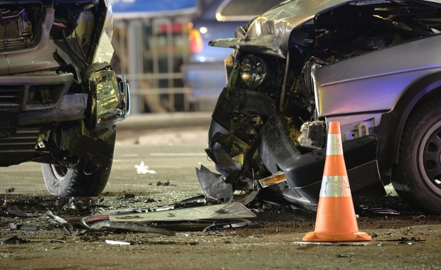 Troje młodych ludzi zginęło w Grochowem. Co ze sprawcą wypadku?