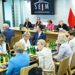 Troje posłów KO ukaranych. Muszą teraz zapłacić po 500 zł