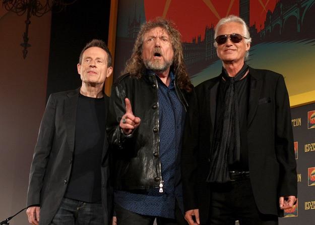 Trójka słynnych muzyków Led Zeppelin: John Paul Jones, Robert Plant i Jimmy Page - fot. D.Martindale /Getty Images/Flash Press Media