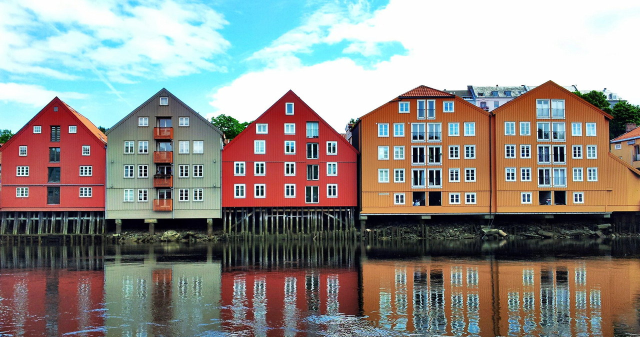 Trondheim to pełne uroku miasto położone /Scoopshot / Krzysztof Ząbek /