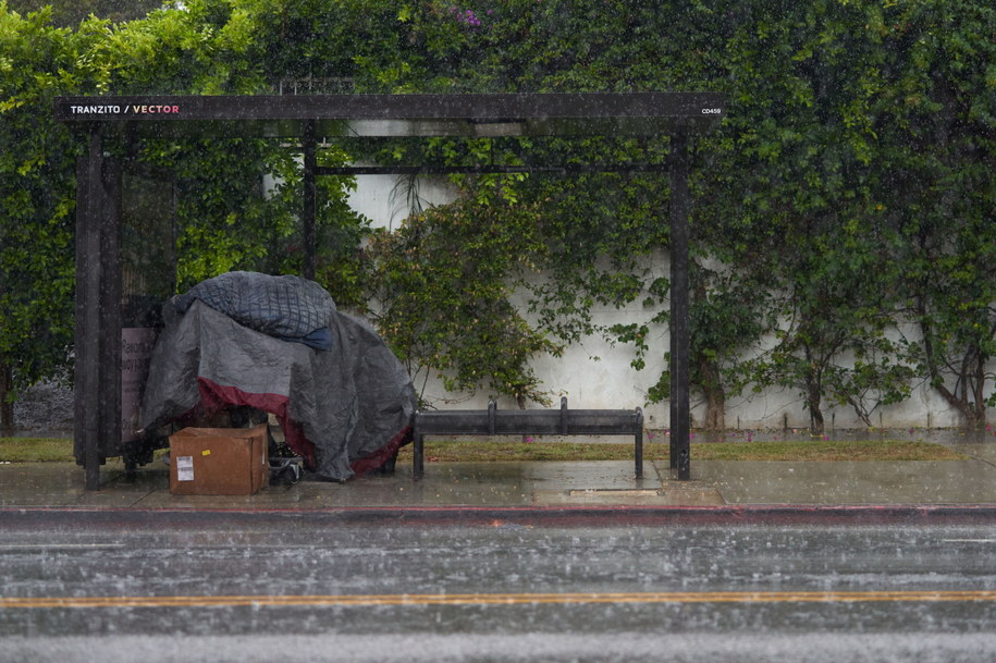 Tropikalna burza w Los Angeles /PAP/EPA