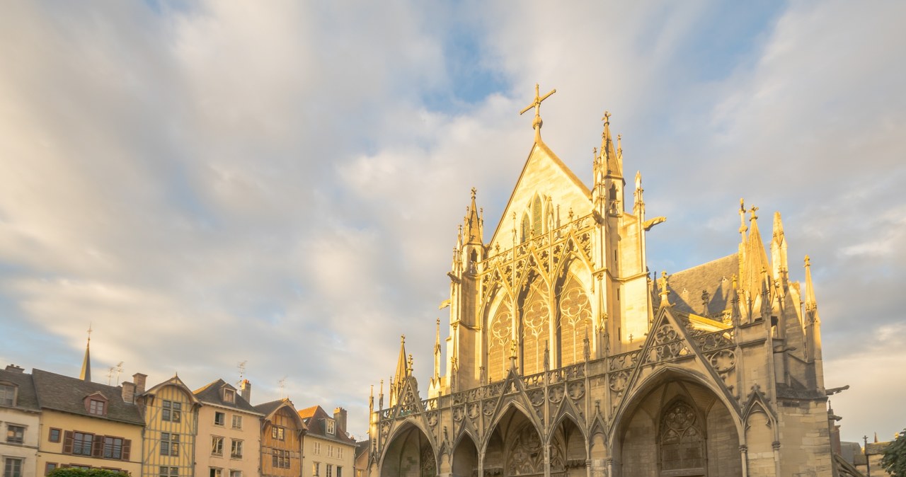 Troyes - stolica Szampanii, która słynie od dawna z produkcji win musujących /123RF/PICSEL