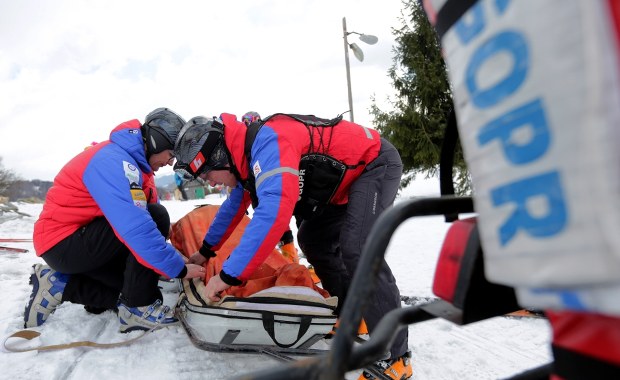 Trudne warunki na szlakach Beskidów. Ratownicy GOPR ostrzegają