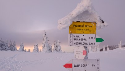 Trudne warunki w Beskidach. Możliwe lawiny