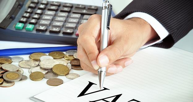 Trudno ocenić, jakie są szanse na obniżkę VAT za trzy lata... /&copy;123RF/PICSEL