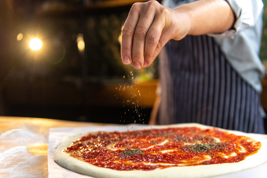 Trudno sobie wyobrazić włoskie dania bez dodatku oregano /Shutterstock