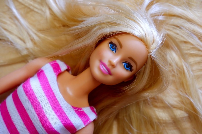Trudno znaleźć dziewczynę, która nie miałaby wspomnień związanych z Barbie /123RF/PICSEL