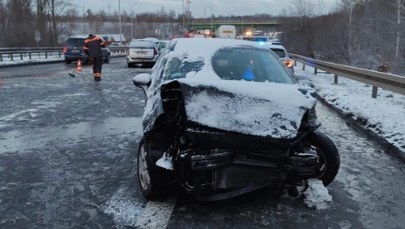 Trudny poranek na drogach w Śląskiem. Ponad 40 kolizji