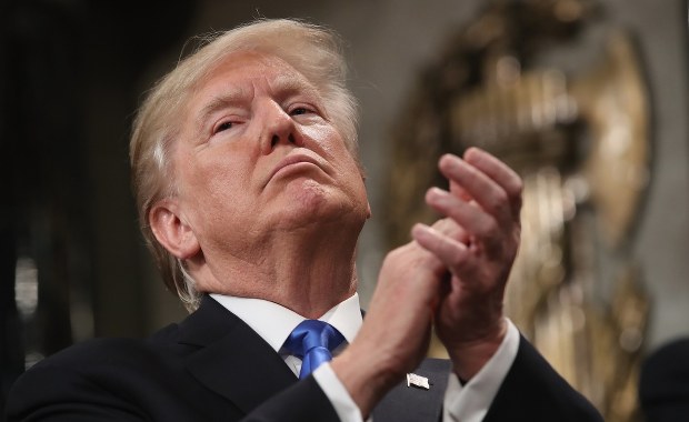 Trump chce muru na granicy z Meksykiem. Guantanamo zostaje