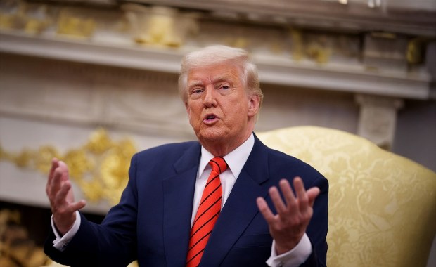 Trump chce "sfederalizować" Waszyngton. Tak to tłumaczy