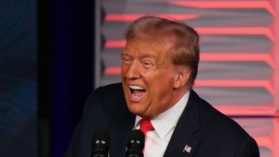 Trump: Chcę zamknąć granicę i wiercić, wiercić, wiercić 