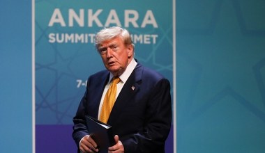 Trump: "Dzwonili Irańczycy, chcą zawrzeć umowę. Nie wiem, czy zasługują"