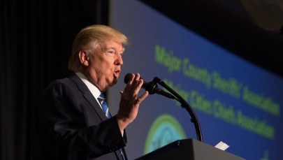 Trump krytycznie o sądach: Są tak upolitycznione