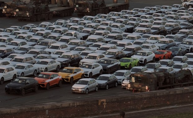 Trump nakłada nowe cła. Uderzą głównie w Niemcy