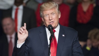 Trump o sankcjach na Rosję: Powinniśmy się zająć innymi sprawami