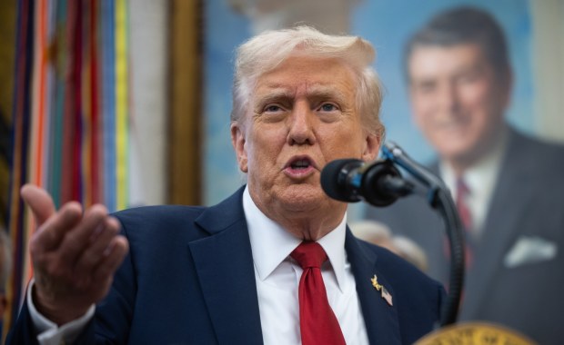 Trump "odpuści grzechy" Harvardowi? Prezydent stawia uczelni warunek