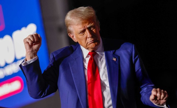 Trump ogłasza podwyżki ceł dla Kanady, Meksyku i Chin