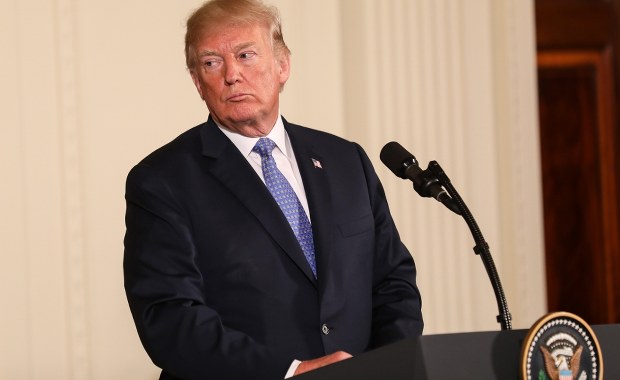 Trump ogłasza. "Zamachowiec zostawił manifest, jedno jest pewne"