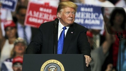 Trump opóźnia odtajnienie dokumentów ze śledztwa ws. Russiagate