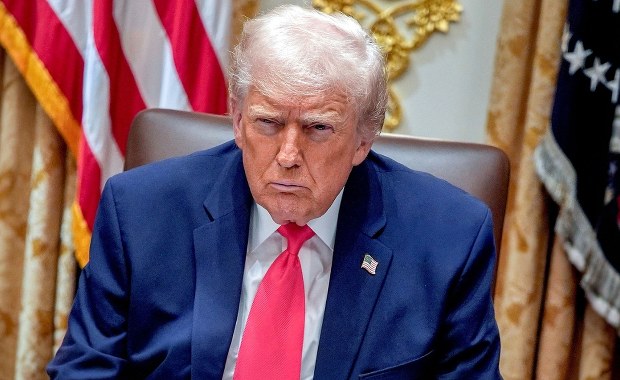 Trump pod ostrzałem krytyki. "Cele niejasne, prawo zlekceważone"