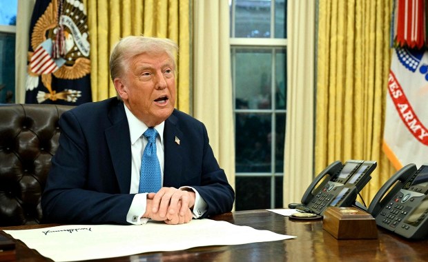 Trump rozkazał naloty na Somalię. Celem kryjówki Państwa Islamskiego