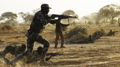 Trump rozmawiał z Macronem. Ruszą amerykańsko-francuskie operacje wojskowe? 