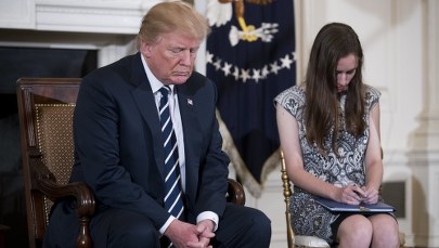 Trump: Rozważam wyposażenie nauczycieli w broń w celach obronnych