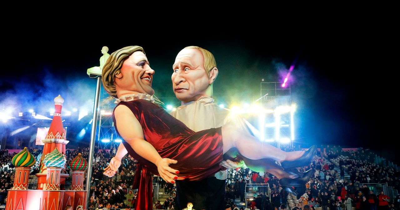 Trump ściskający w dłoni Macrona, Depardieu na rękach Putina… Ruszył słynny Karnawał Nicejski!