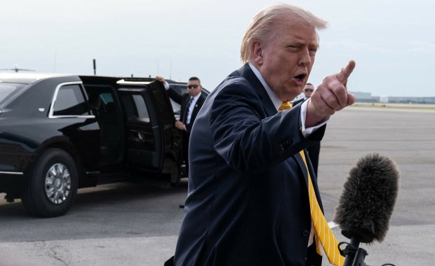 Trump tasuje karty w Europie? "Wycofamy z Niemiec znacznie więcej niż 5 tys. żołnierzy"