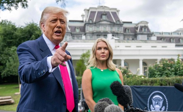 Trump zmienia zdanie w sprawie Ukraińców w USA