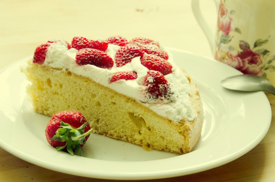 Truskawkowy biszkopt /Malwina Zaborowska /RMF FM