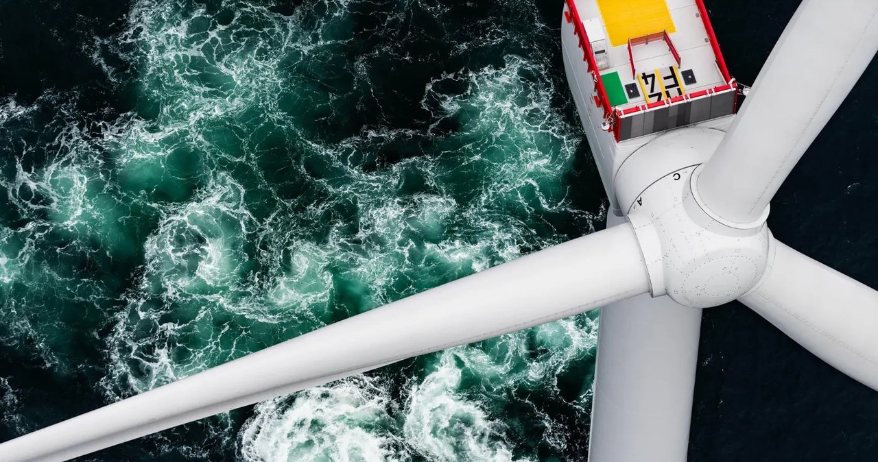 Trwa batalia o dominację na rynku OZE. Europejski Siemens Energy chce budować największe turbiny wiatrowe, aby sprostać chińskiej konkurencji. Zdj. ilustracyjne /Siemens Energy /materiały prasowe