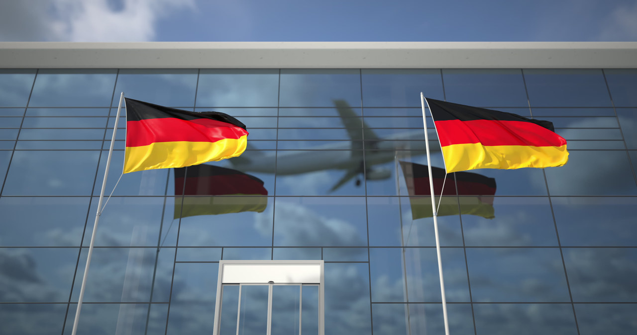 Trwa chaos na niemieckich lotniskach. Zdjęcie ilustracyjne /123RF/PICSEL